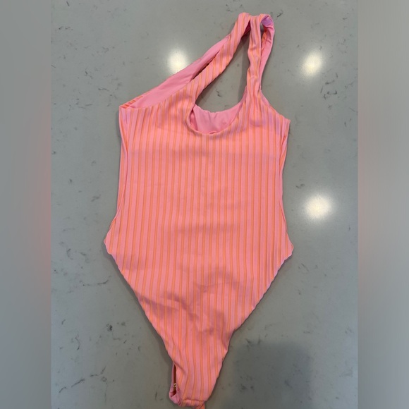 NWT! LSPACE Two Tone Rib Phoebe One Piece Swimsuit in Pink-Lemon Drop - Size XS - Picture 8 of 12